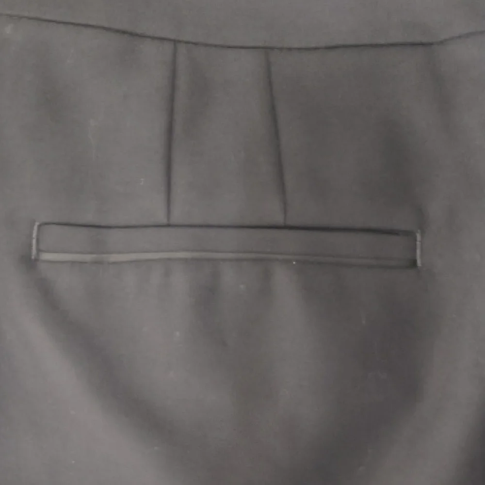 White House Black Market Women's Perfect Form Slim Leg Dress Pants Size 8R